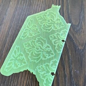 Marvelous Molds Damask Silcone Mold